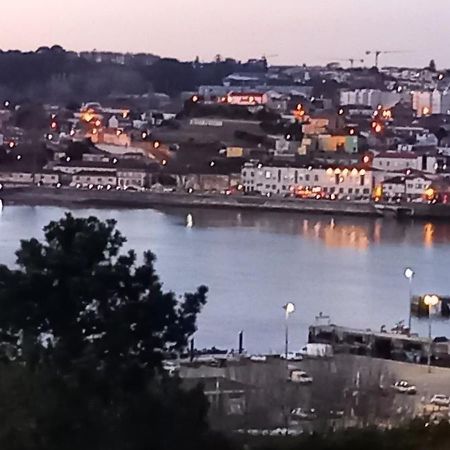 Вилла Casa Mira Douro Вила-Нова-ди-Гая Экстерьер фото